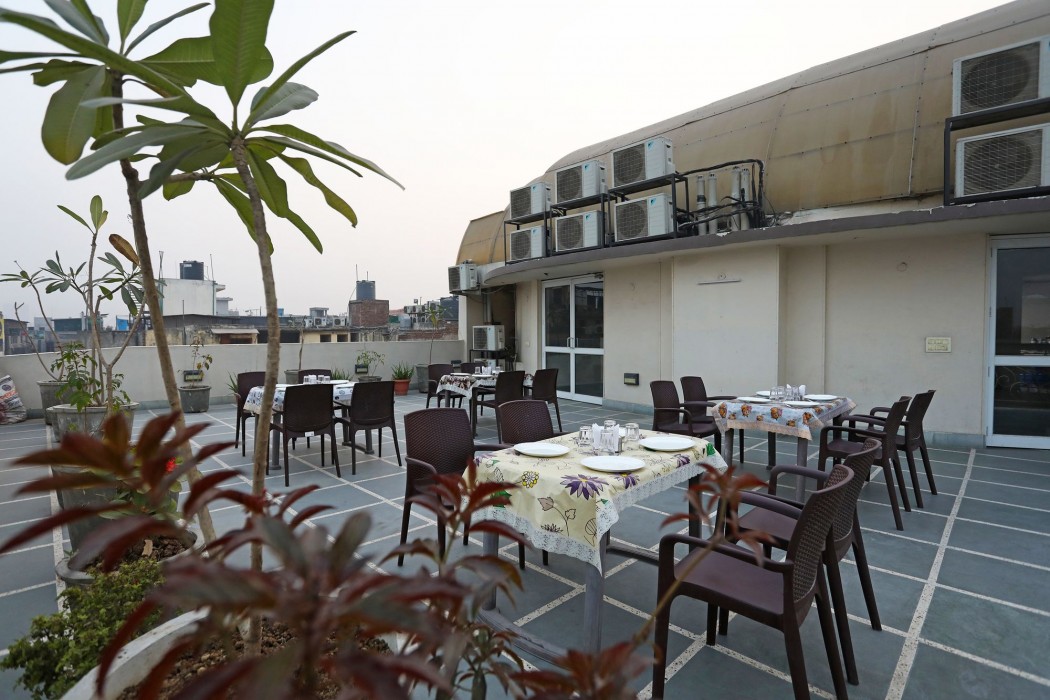Oyo 11352 Hotel Shanti Villa 46/61