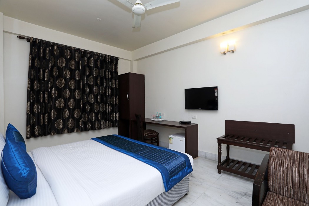 Oyo 11352 Hotel Shanti Villa 49/61