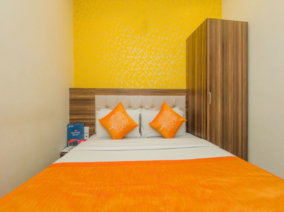 Oyo 10954 Hotel Golden Galaxy 29/50