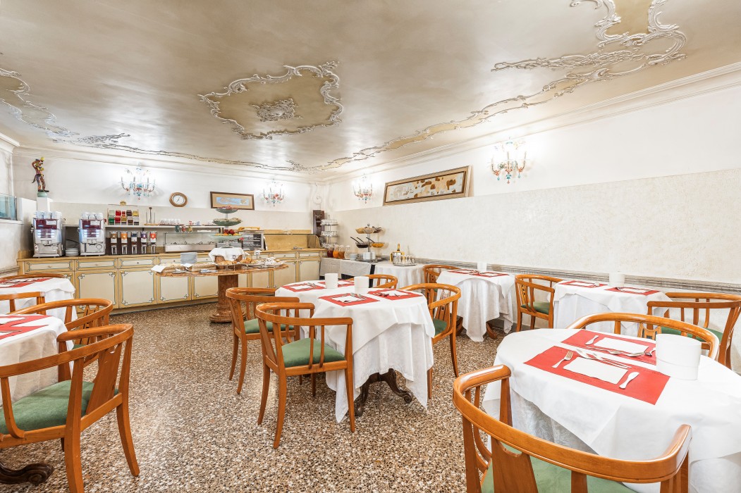 San Moise Hotel 41/70