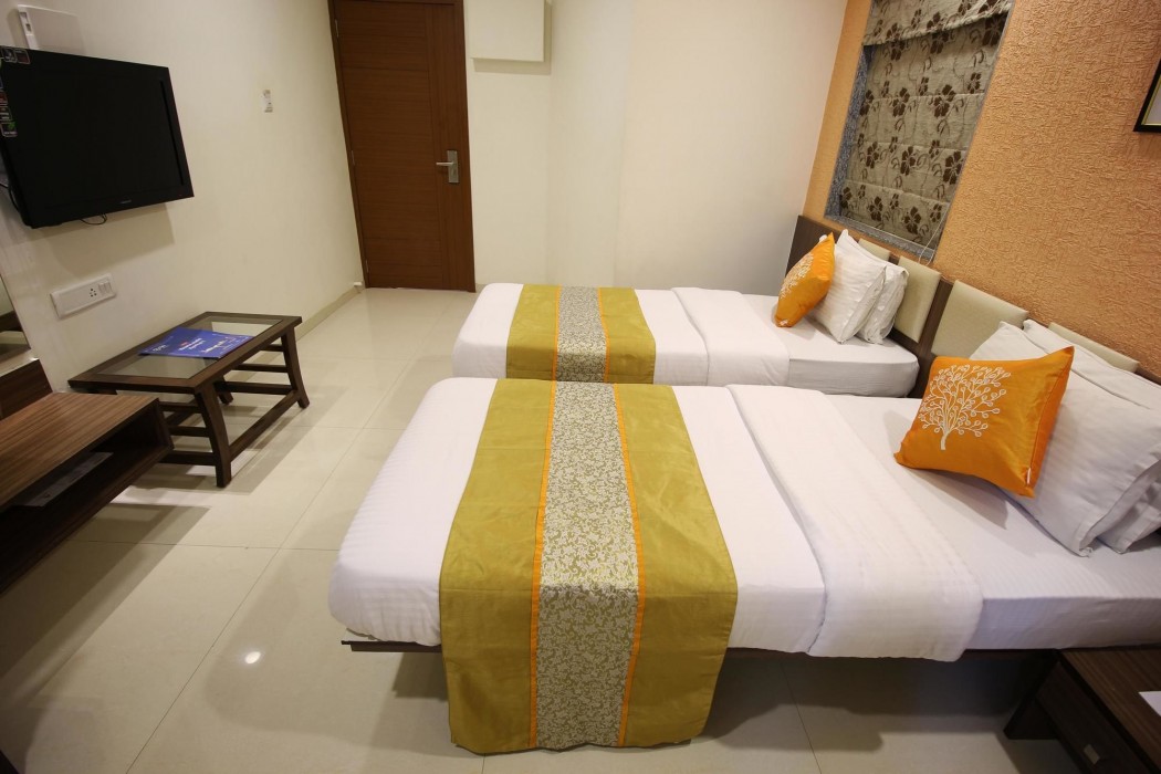 Oyo Rooms Kanak Road 29/54