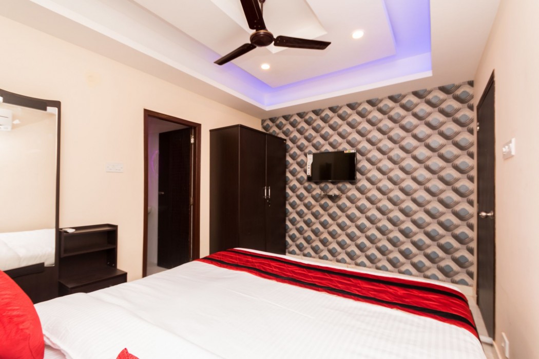 Oyo 8812 White Palace Hotel & Resort 40/56