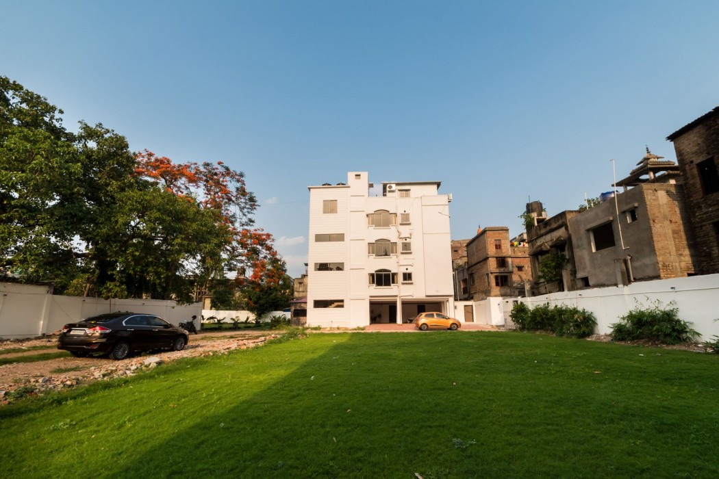 Oyo 8812 White Palace Hotel & Resort 29/56