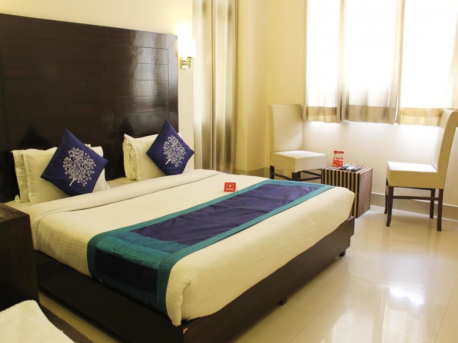 Oyo Premium Bahadrabad Haridwar 13/25