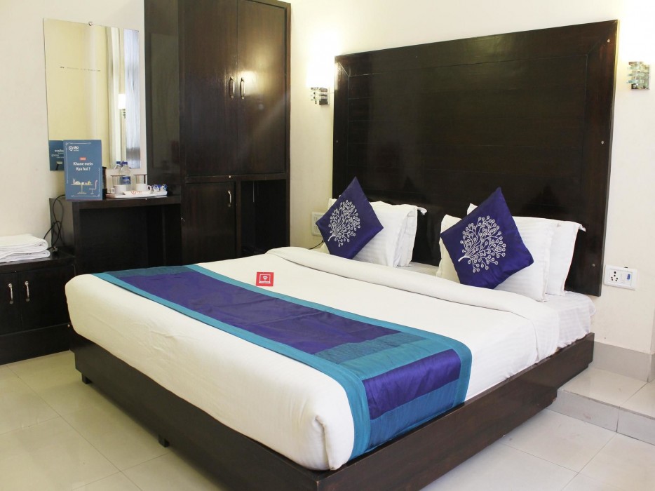 Oyo Premium Bahadrabad Haridwar 22/25