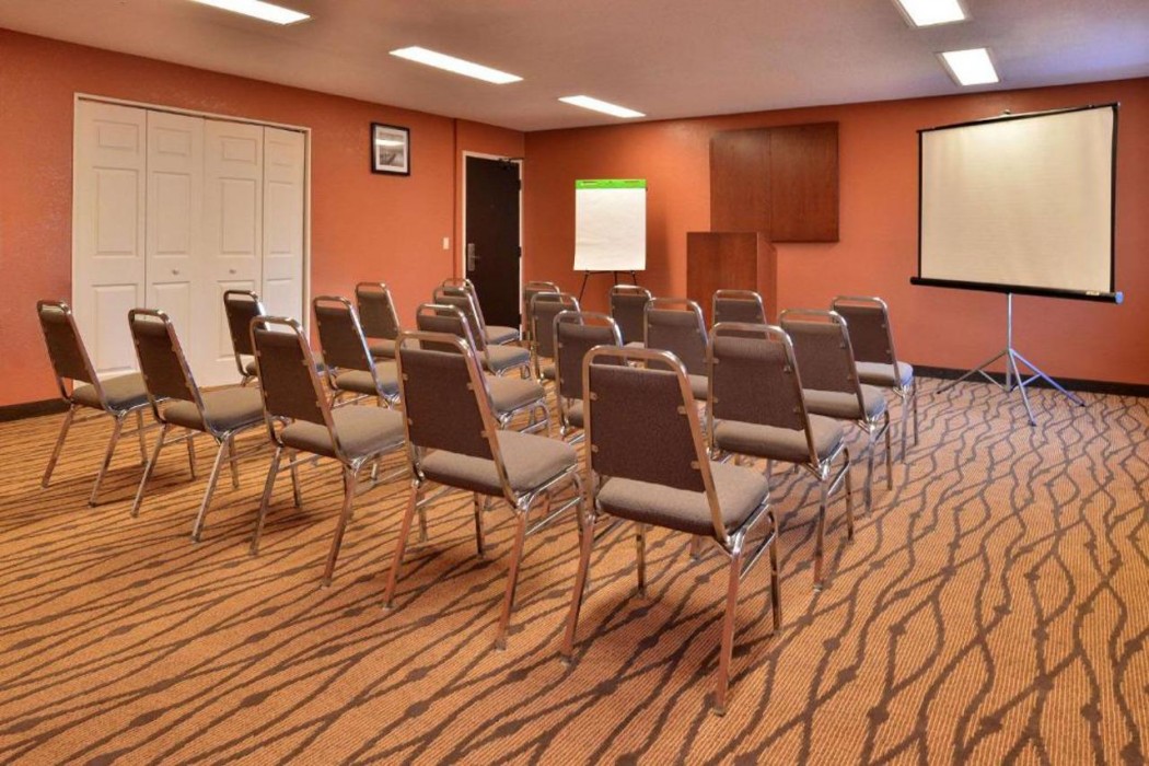 Sleep Inn Beaufort near MCAS 15/28