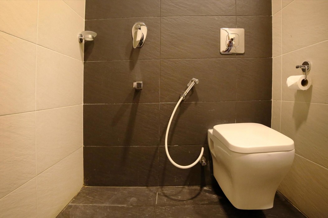 Oyo Rooms Ntr Health University 23/30