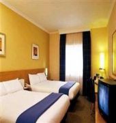 HOLIDAY INN LONDON BRENT CROSS 15/46