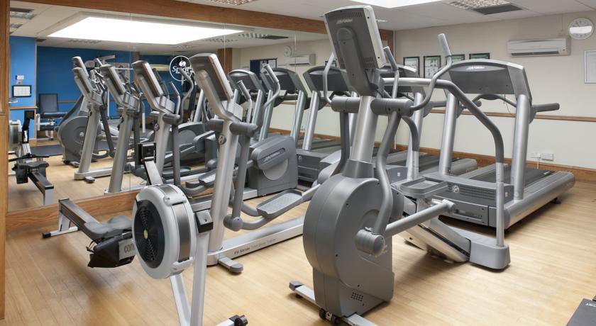 HOLIDAY INN LONDON BRENT CROSS 20/46