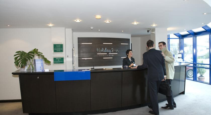 HOLIDAY INN LONDON BRENT CROSS 10/46