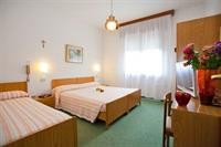 Hotel Regina 24/72