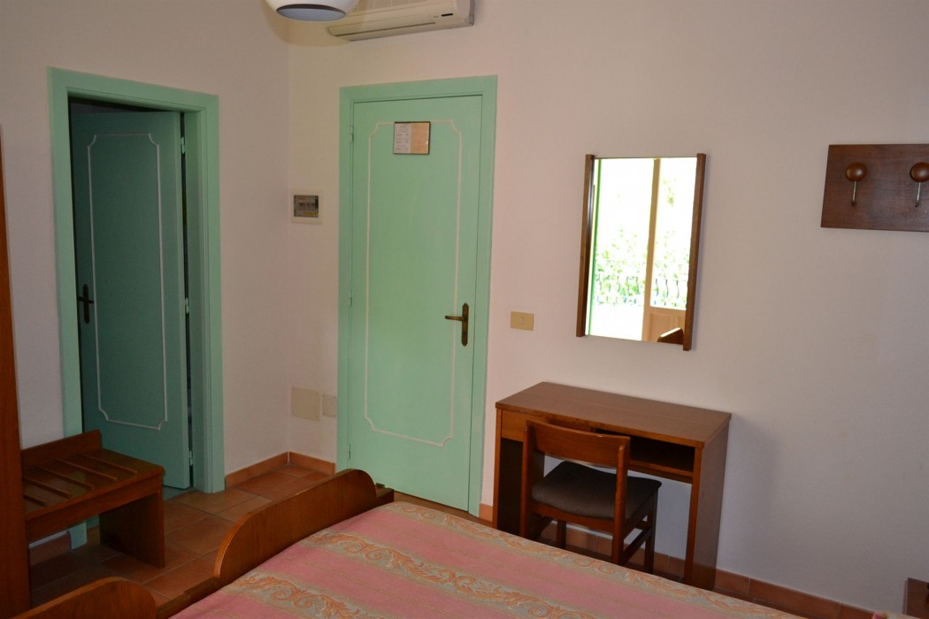Hotel Villa Bina 42/66