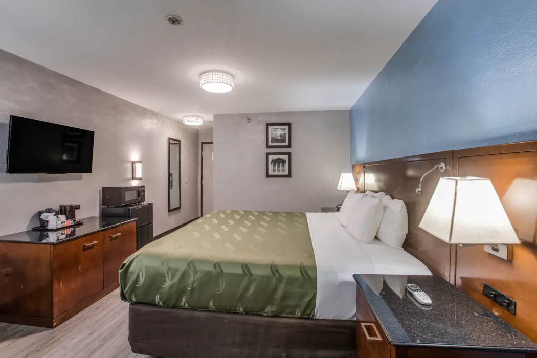 Quality Inn Atlanta Airport Central 16/32