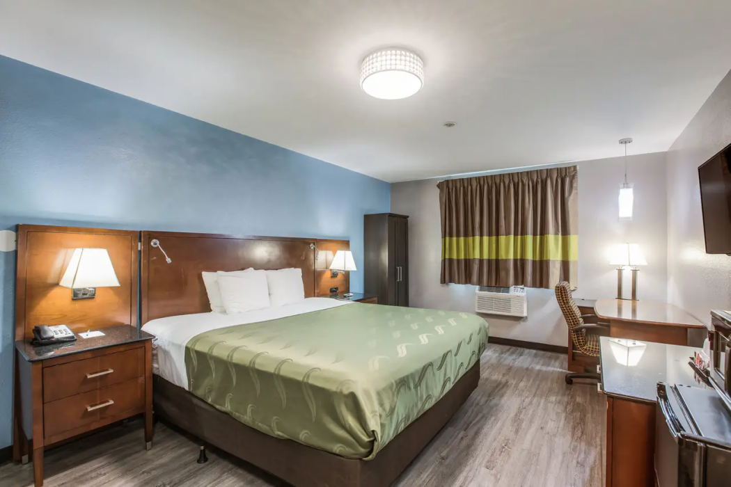 Quality Inn Atlanta Airport Central 17/32