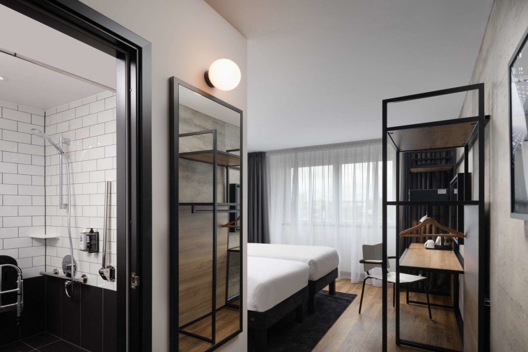 Ibis London Earls Court 18/73