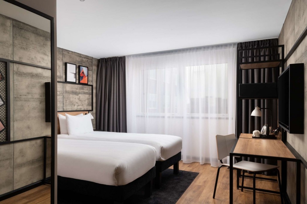 Ibis London Earls Court 16/73