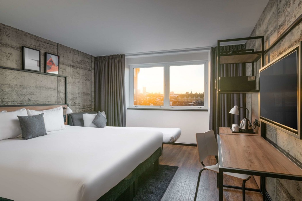 Ibis London Earls Court 24/73