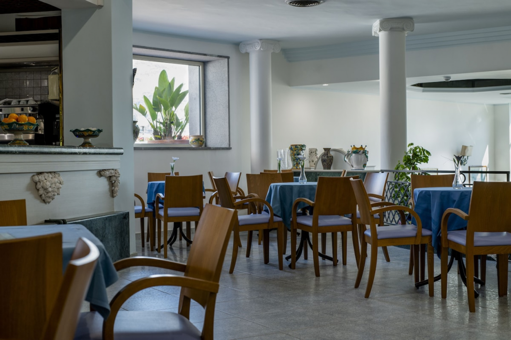 Panoramic Hotel 27/45
