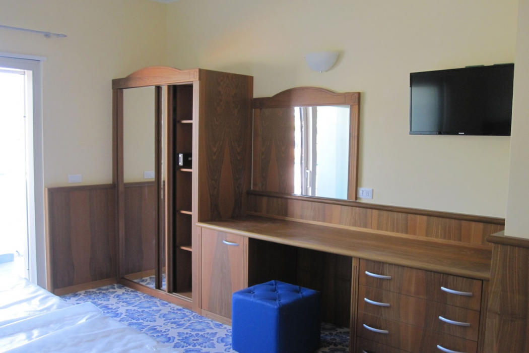 Panoramic Hotel 13/45