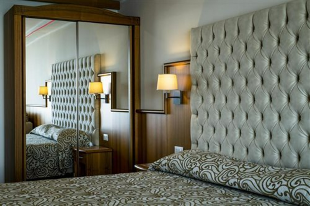 Panoramic Hotel 21/45