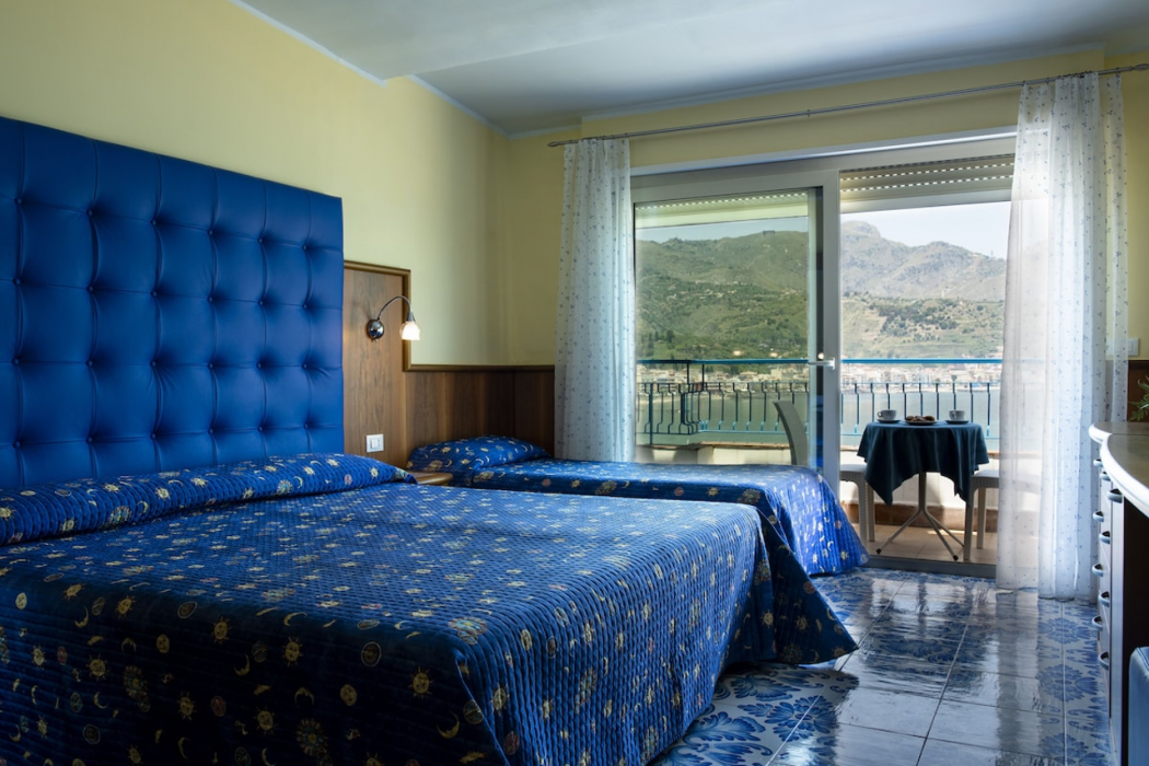 Panoramic Hotel 15/45