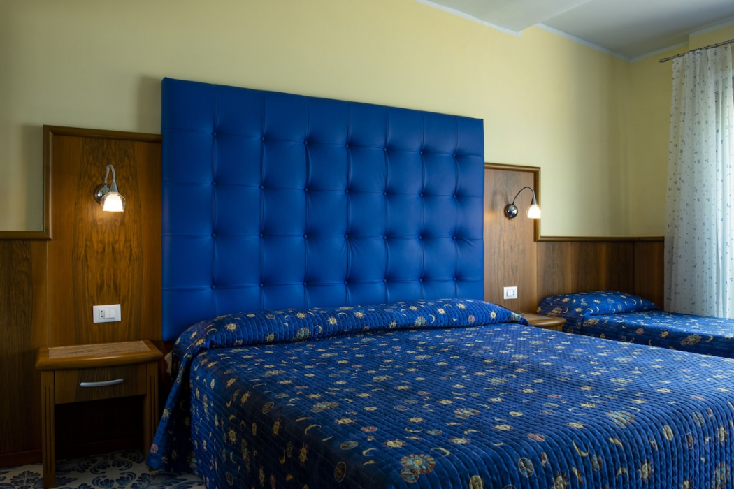 Panoramic Hotel 14/45