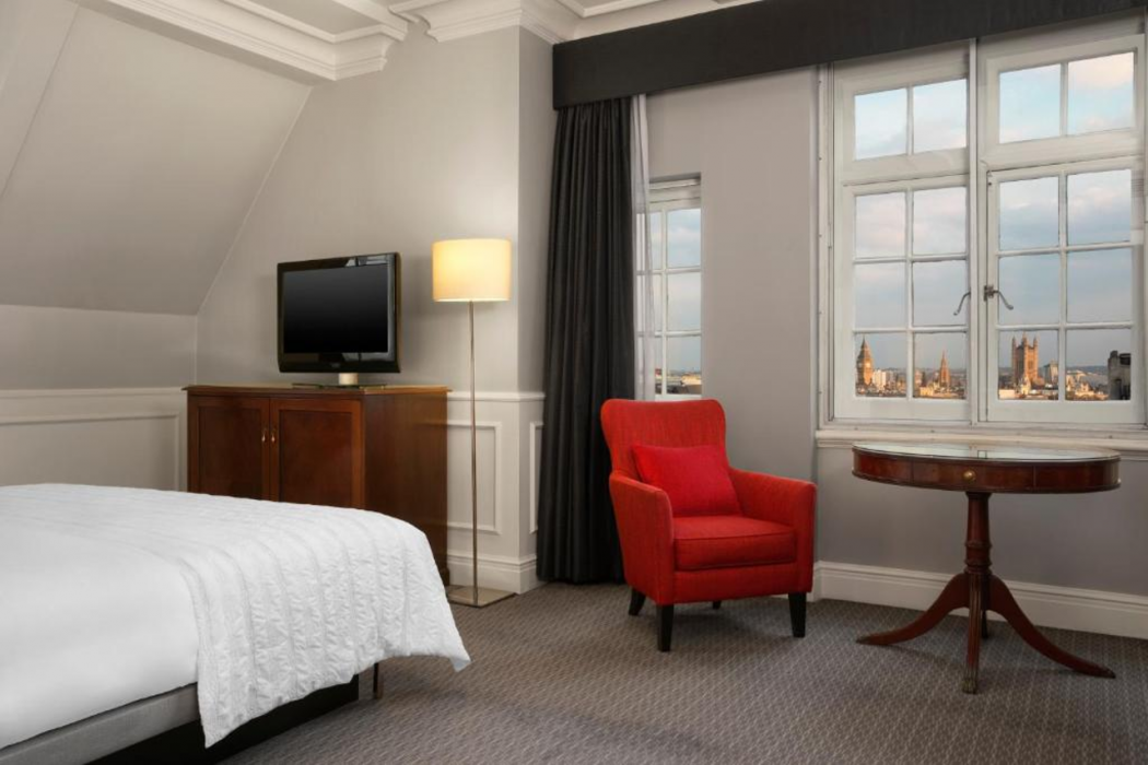 The Dilly Hotel 20/67