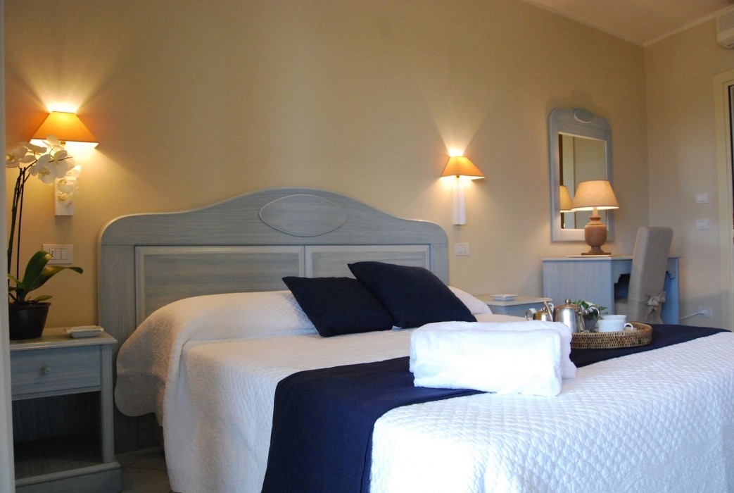 Boutique Hotel Su Sergenti 23/70