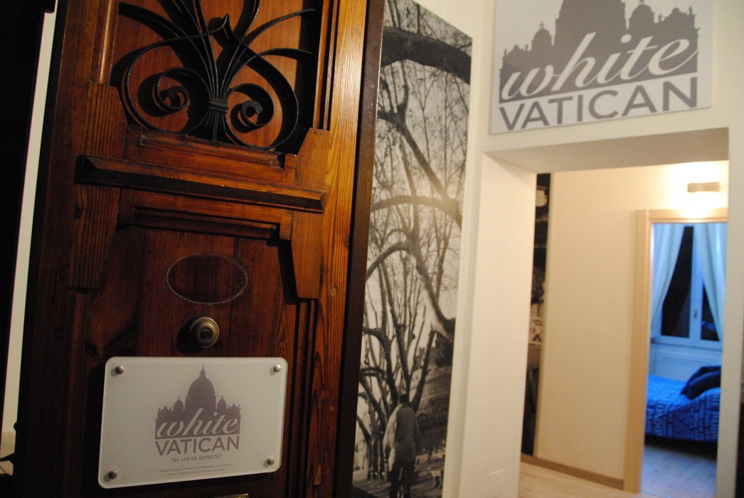 White Vatican 33/72