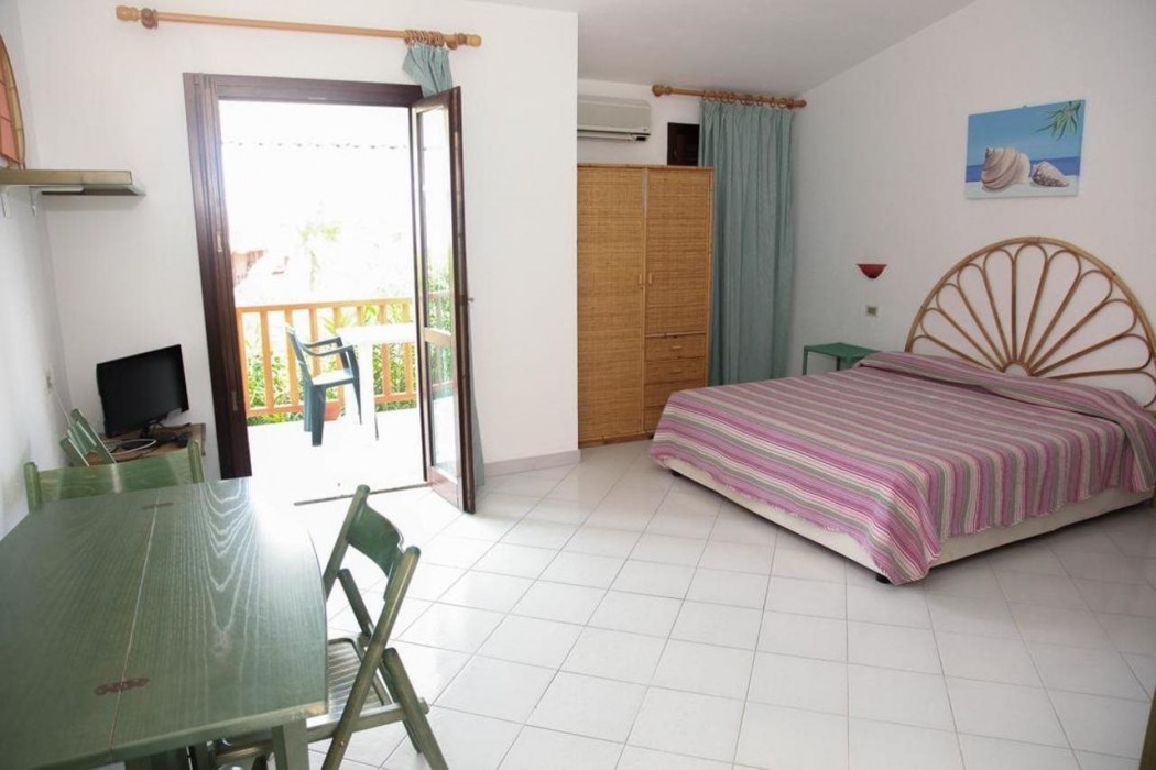 Appartamenti Isola Rossa Borgo Di Mare 22/55