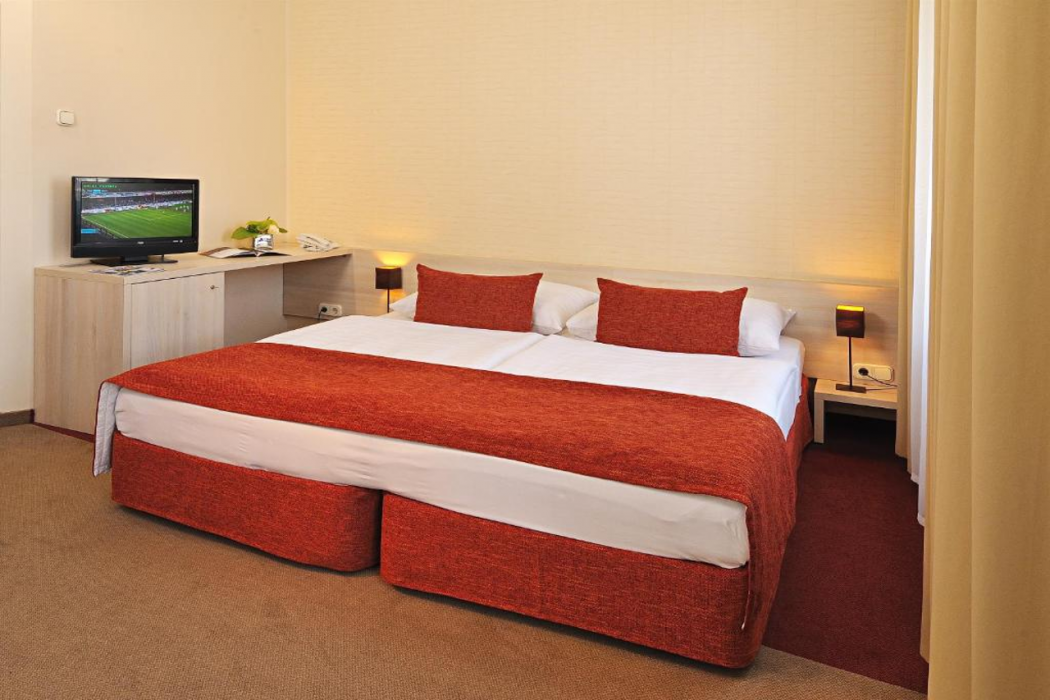 Star Hotel by Mellow Mood Hotels 12/45