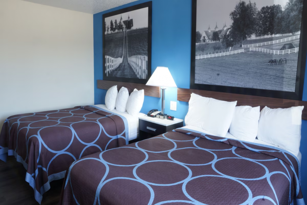 Quality Inn Elkhart 7/11