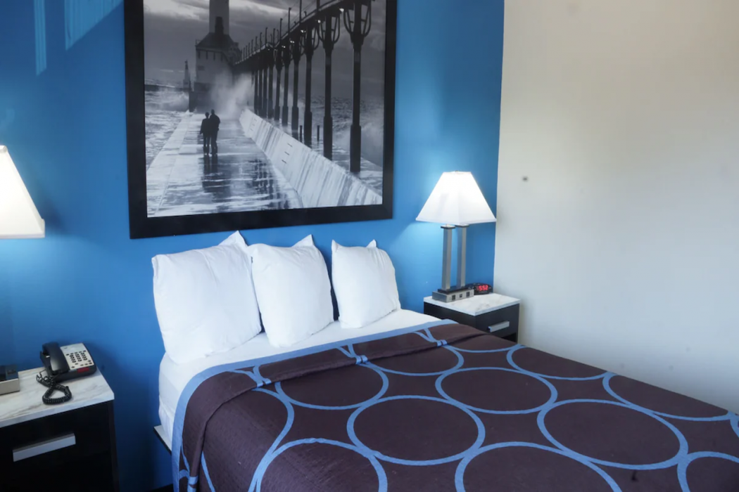 Quality Inn Elkhart 6/11