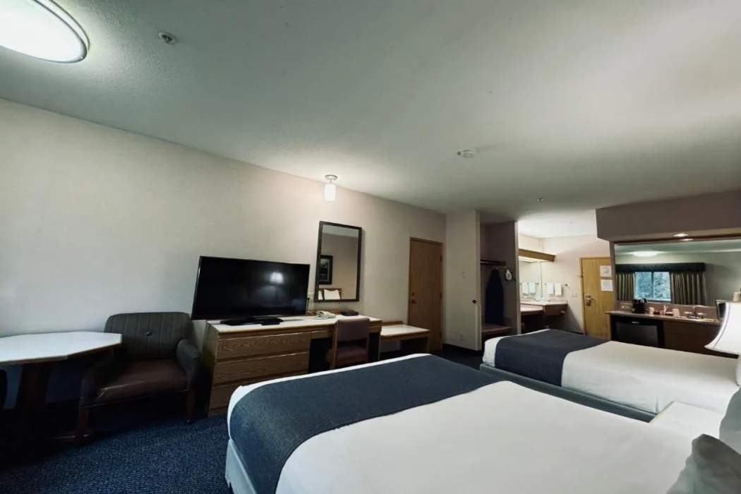 The Tillamook Inn 13/24