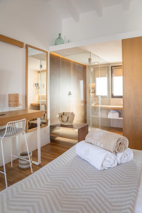 Ynaira Hotel and Spa 7/47