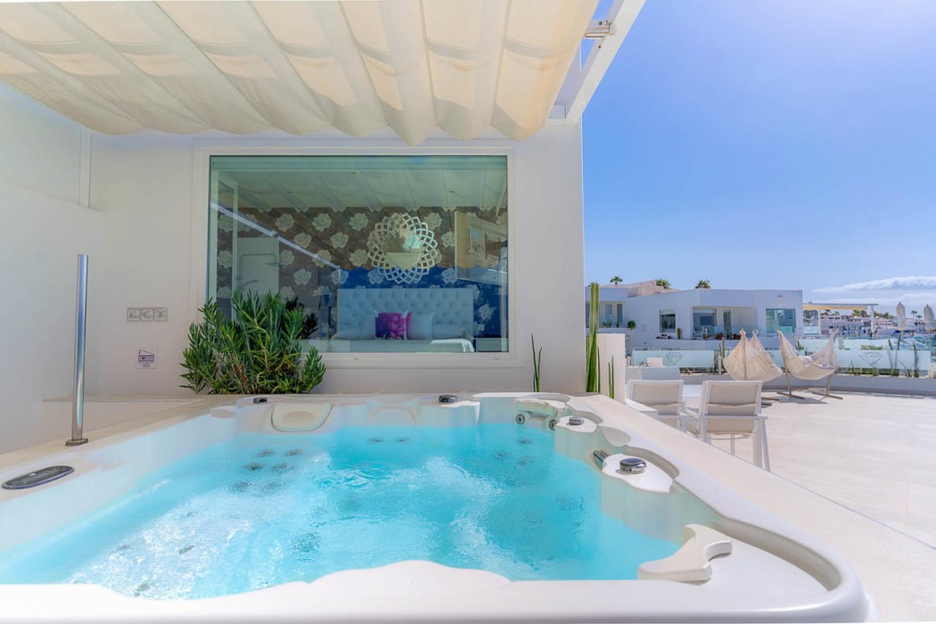 Lanis Suites De Luxe - Adults Only 47/108