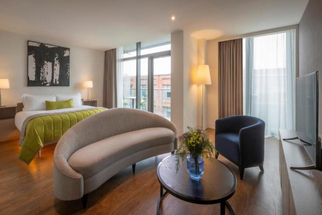 The Gibson Hotel 9/47
