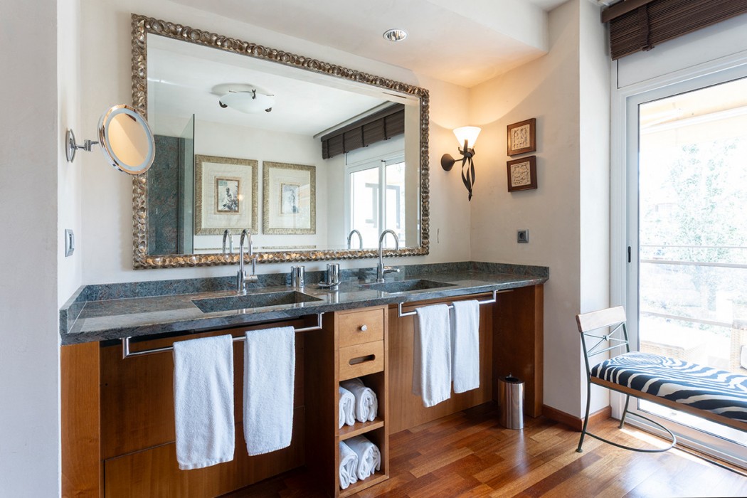 Suites del Mar Fenals 27/100