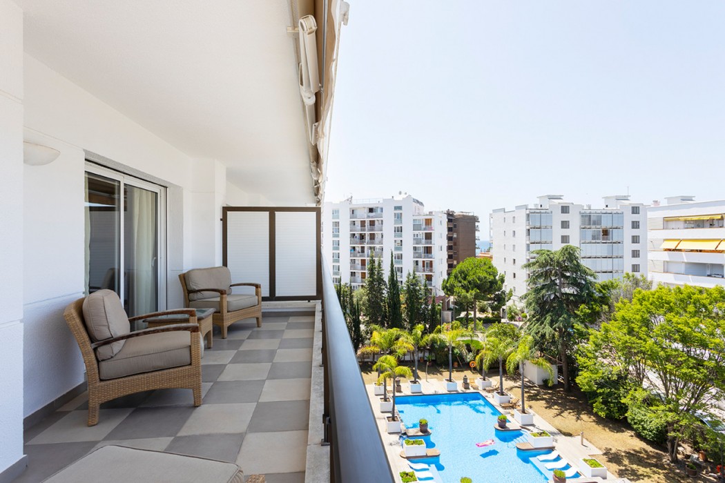 Suites del Mar Fenals 19/100