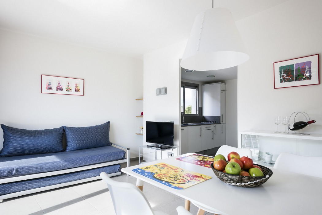 Castellmar Apartments 24/57