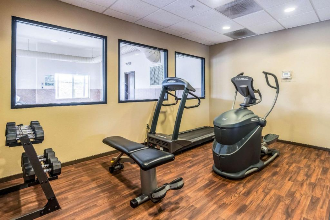 Comfort Inn and Suites Rifle 21/49