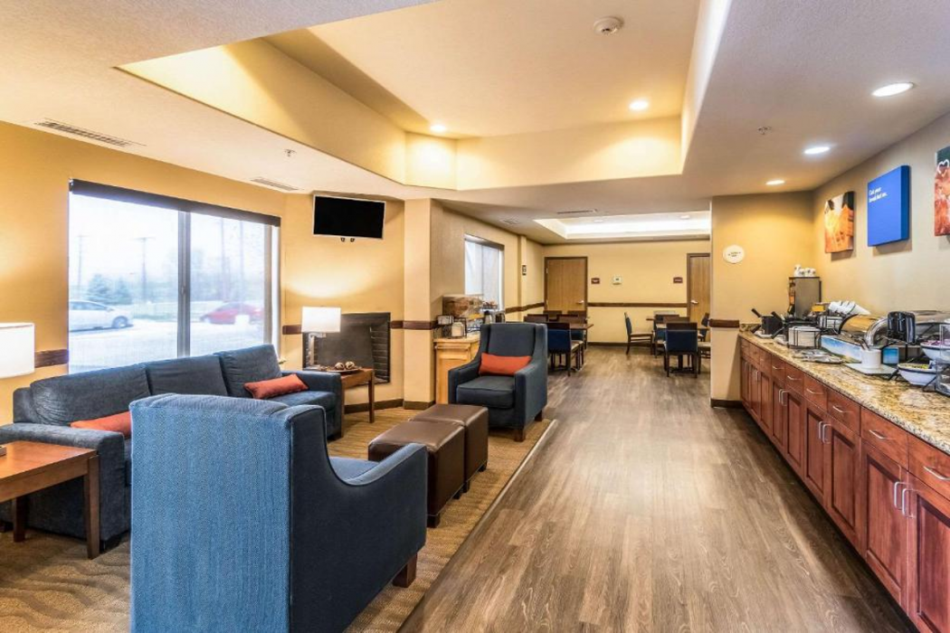Comfort Inn and Suites Rifle 19/49