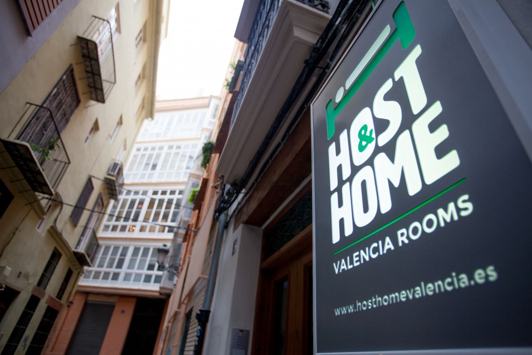 Host & Home 56/100