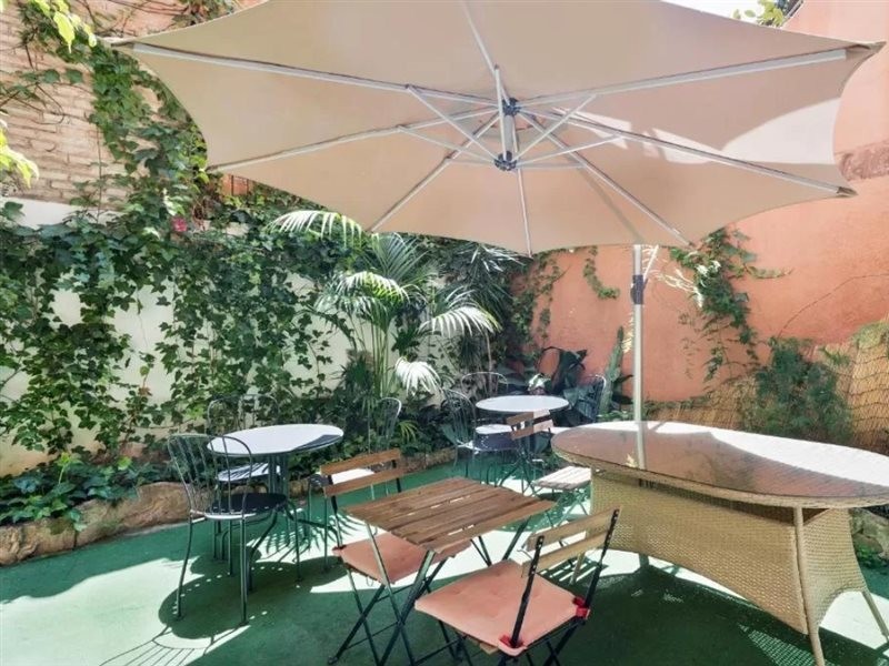 Casa Barcelo Hostel 25/55