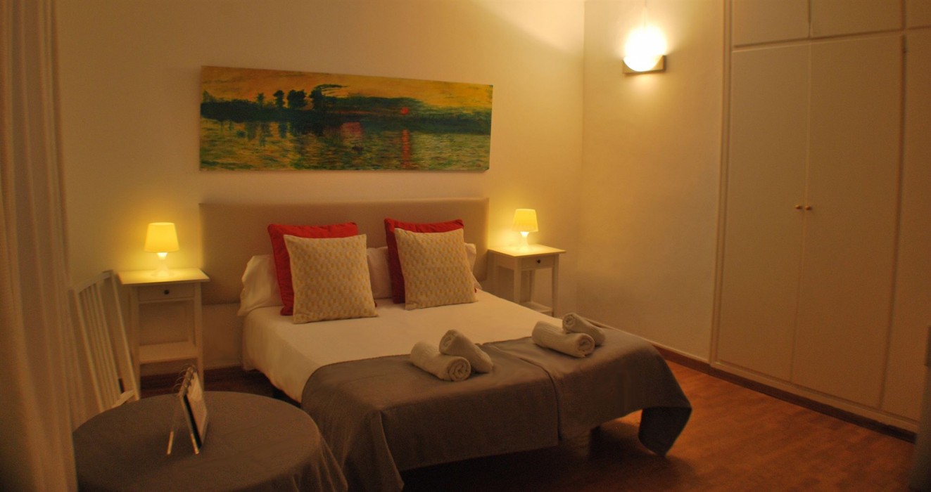 Petit Hotel 20/48