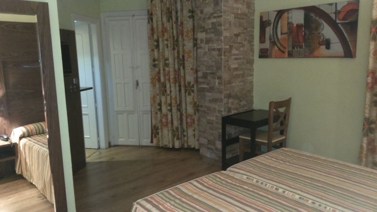 Hotel Ideal 8/42