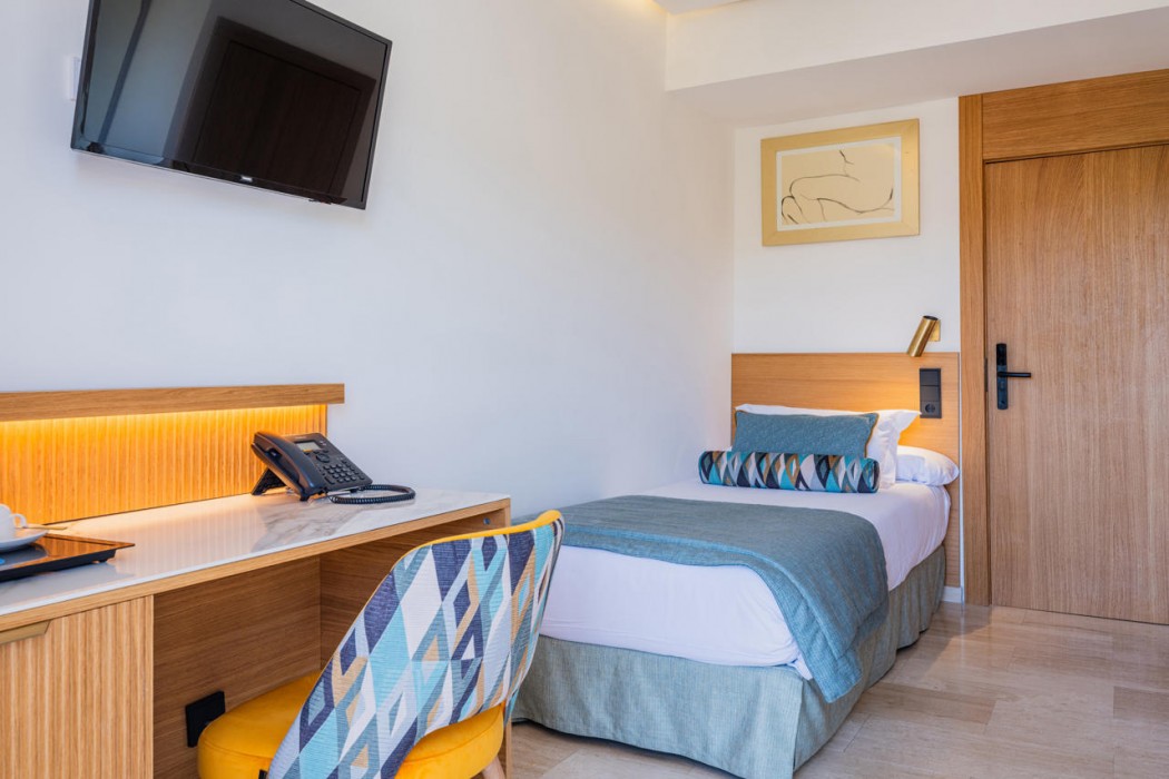 Grupotel Playa Camp De Mar - Adults Only 10/64