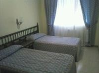 Hotel Millán 10/25