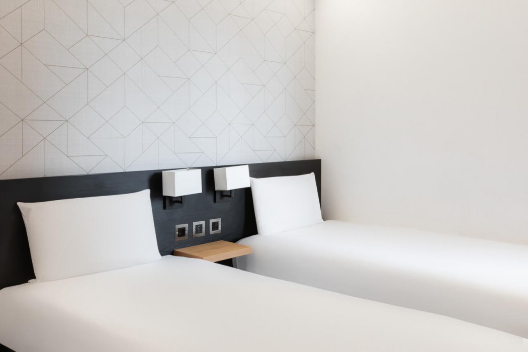 STG Hotel London Oxford Street 33/143