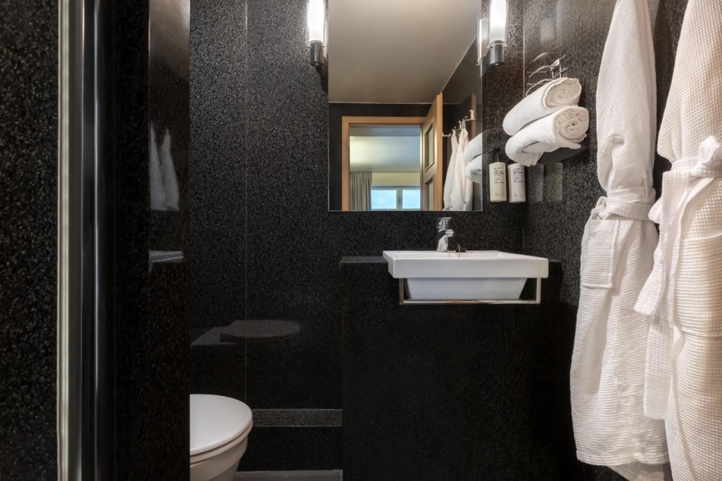 STG Hotel London Oxford Street 46/143